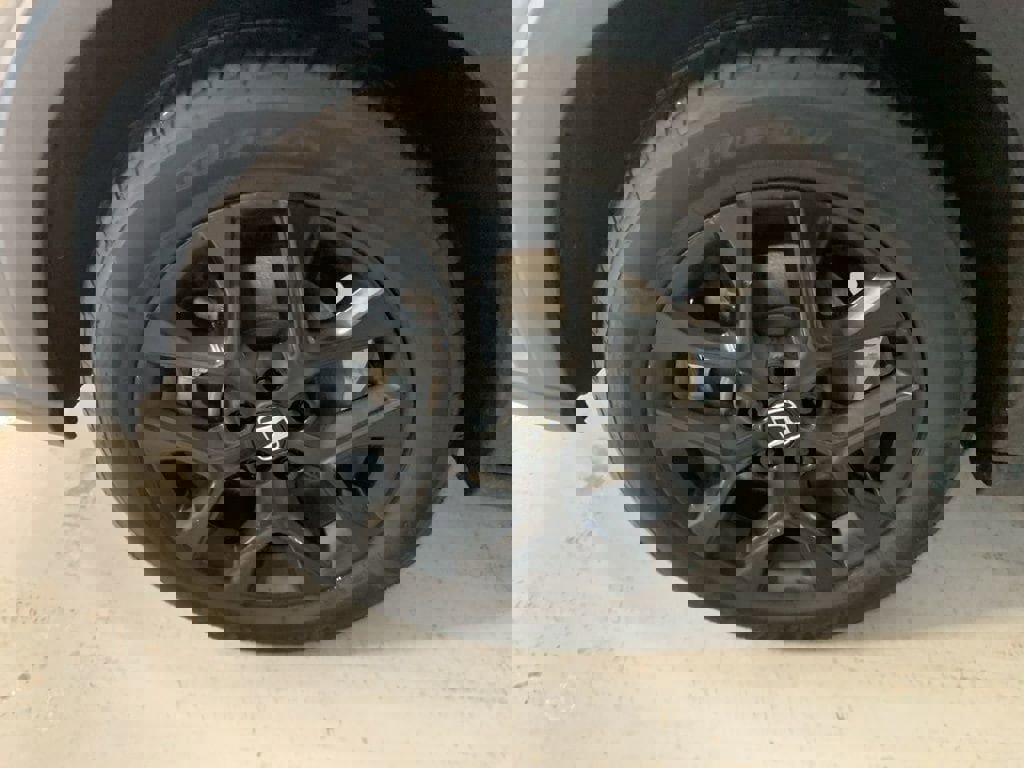 Used 2023 Honda HR-V Sport image 12