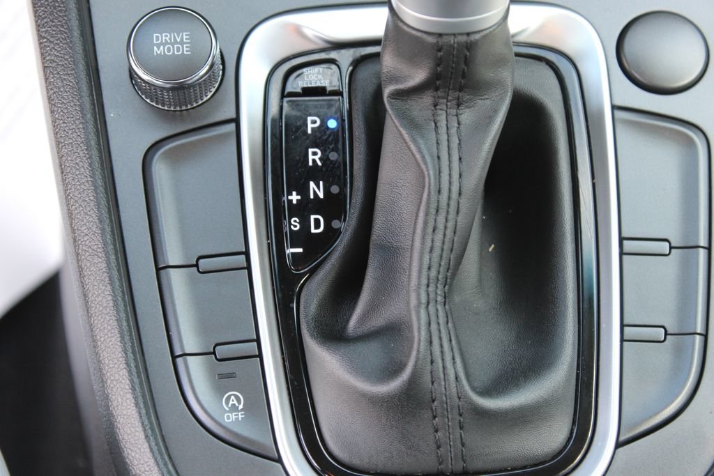 Used 2023 Hyundai Kona SEL w/ Cargo Package FWD image 20