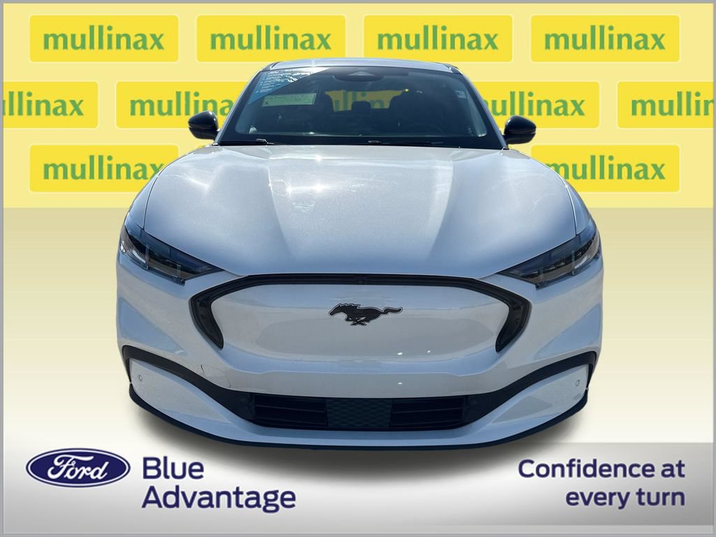 Used 2025 Ford Mustang Mach-E Premium RWD image 11