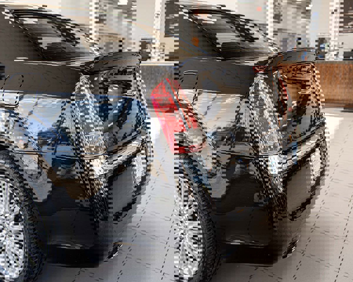 Used 2012 Chrysler 300 C w/ 19-Premium Speaker Group AWD/4WD image 14