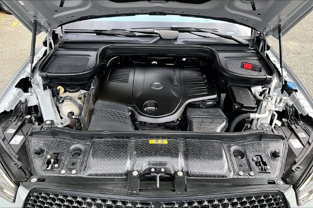 Certified 2024 Mercedes-Benz GLE 450 4MATIC image 26