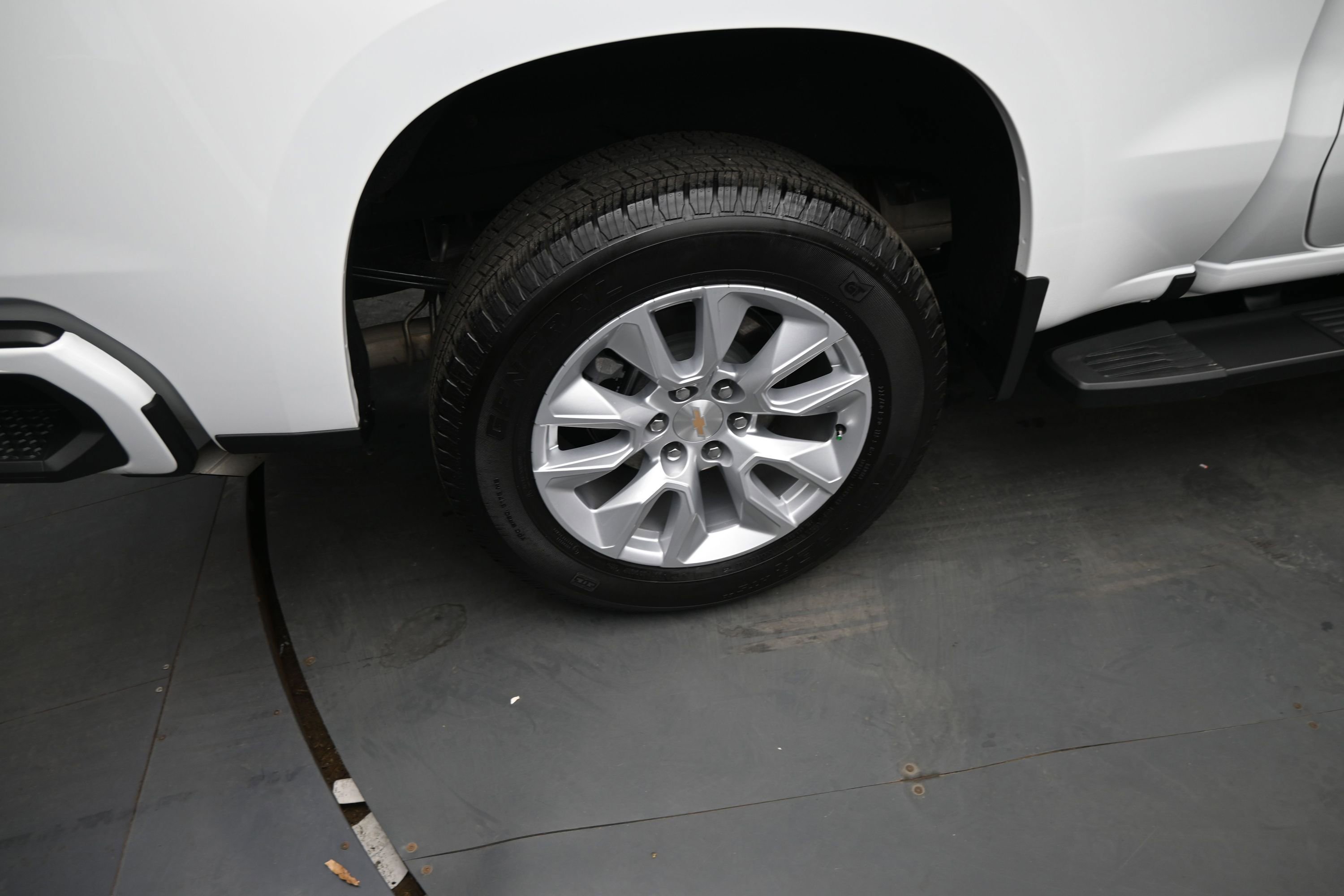 Certified 2026 Chevrolet Silverado 1500 Custom RWD image 11