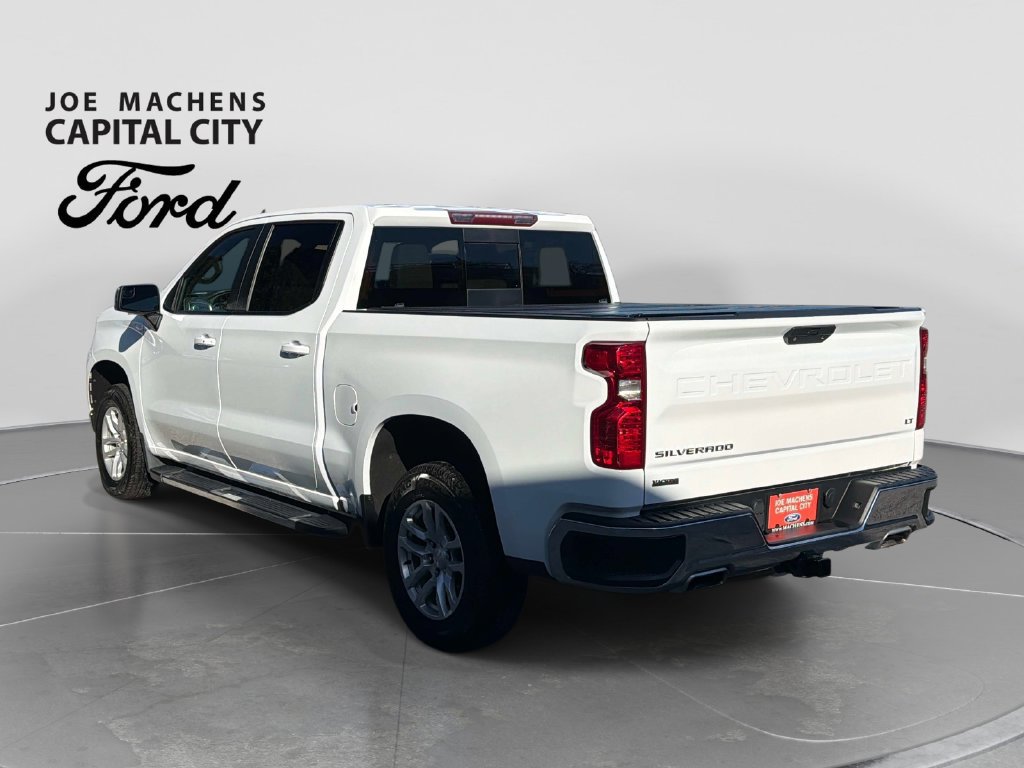 Used 2022 Chevrolet Silverado 1500 LT w/ Z71 Off-Road Package AWD/4WD image 8