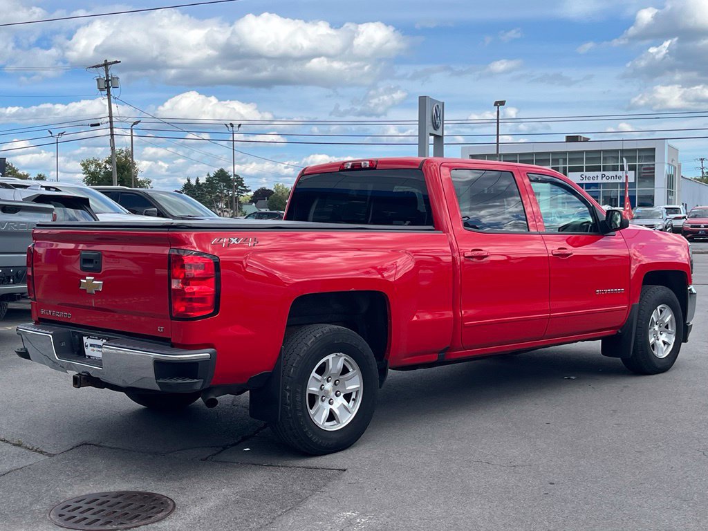 Used 2018 Chevrolet Silverado 1500 LT w/ Trailering Package AWD/4WD image 9