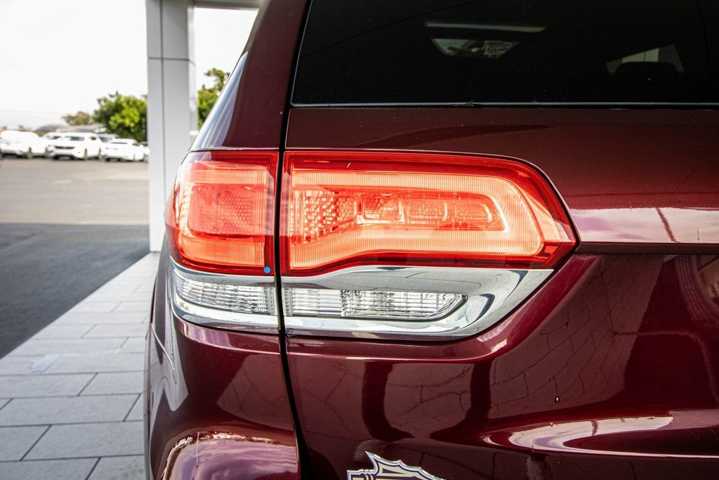 Used 2017 Jeep Grand Cherokee Summit w/ Trailer Tow Group IV image 13