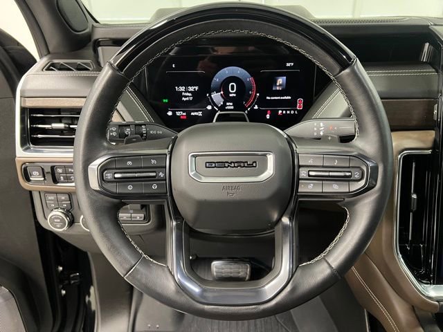 Used 2025 GMC Yukon Denali Ultimate w/ LPO, Floor Liner Package AWD/4WD image 25