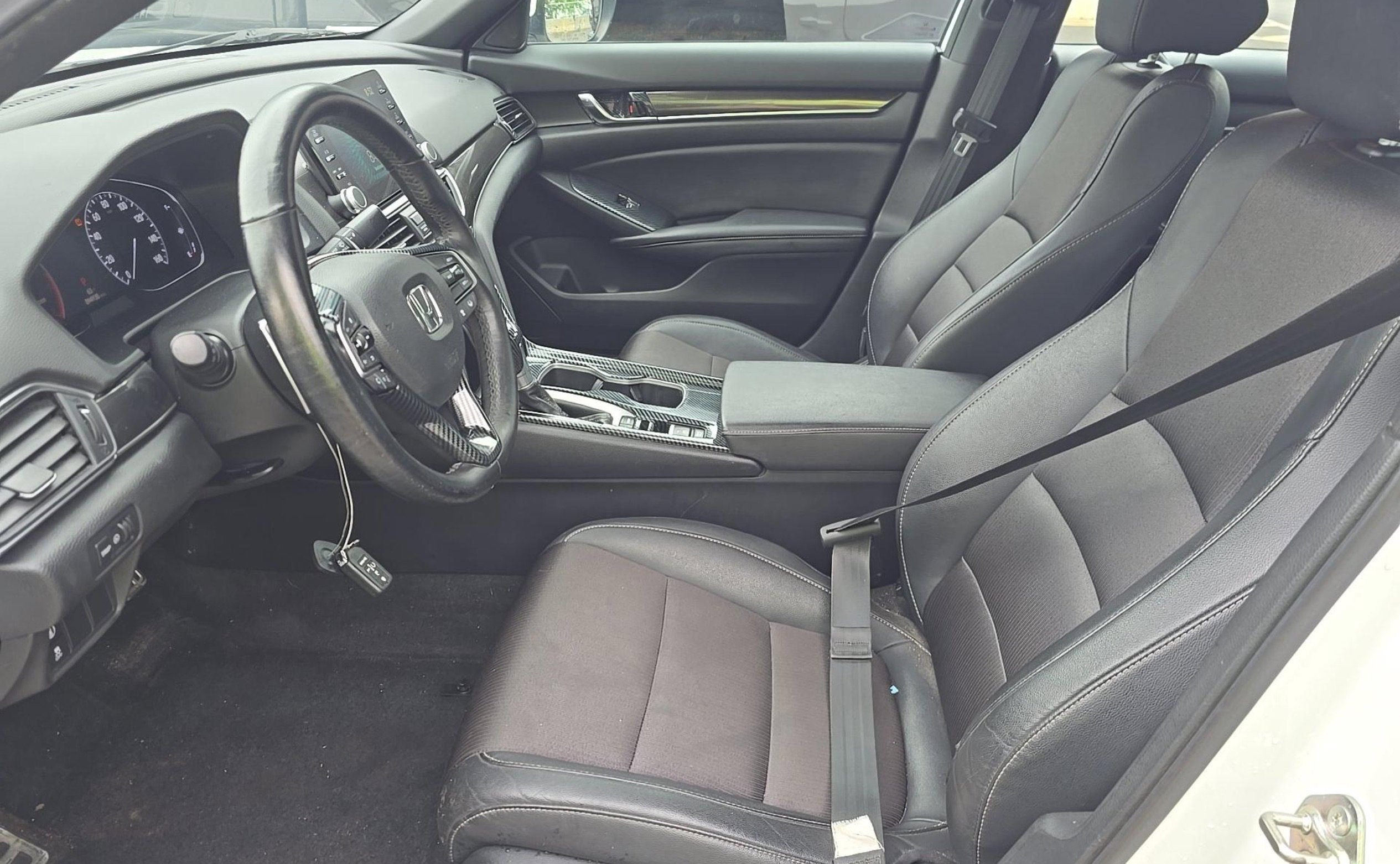 Used 2019 Honda Accord Sport image 5