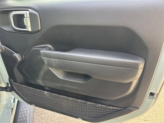 Used 2024 Jeep Wrangler Sport image 14