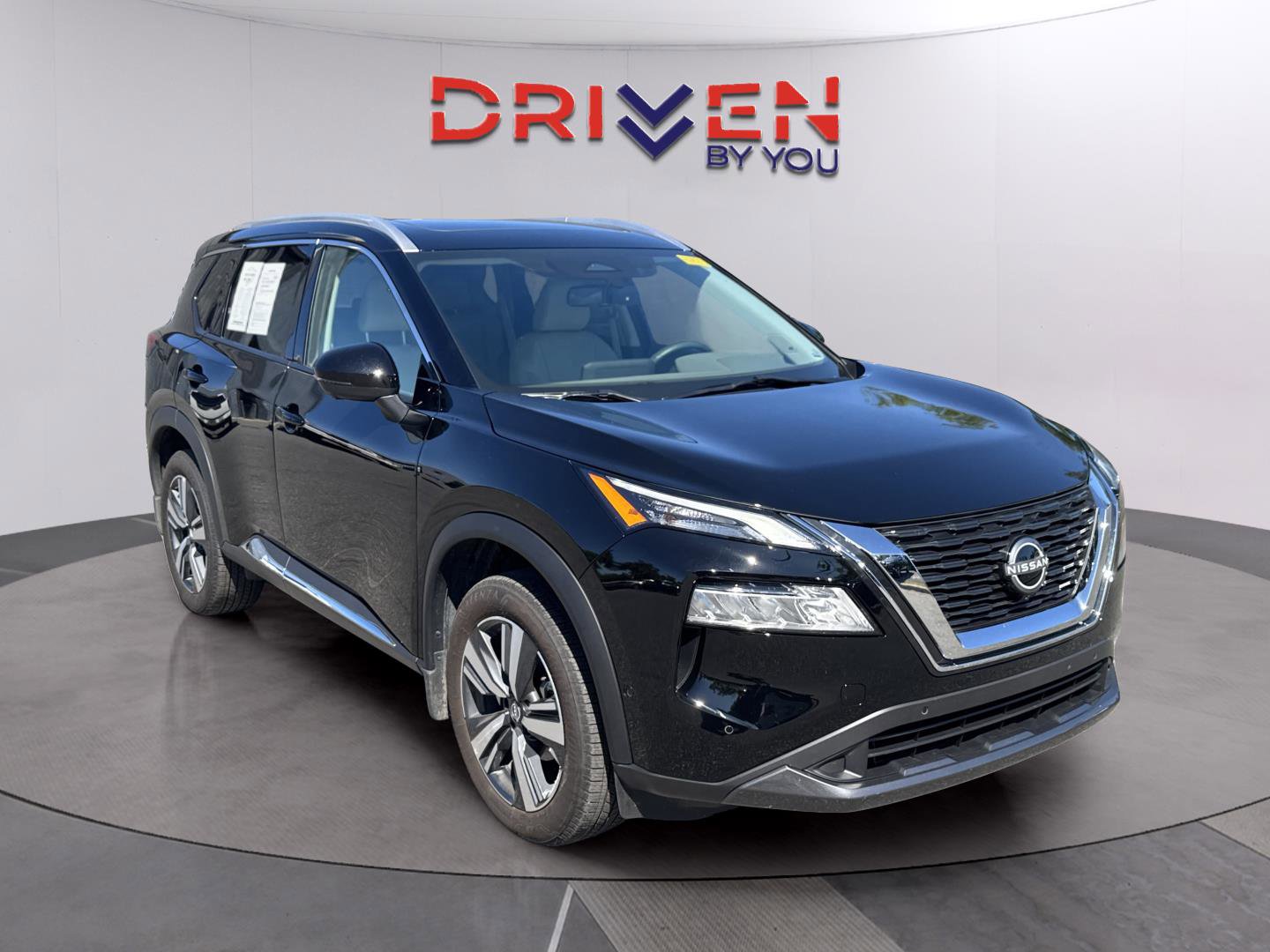 Used 2023 Nissan Rogue SL w/ SL Premium Package FWD image 7