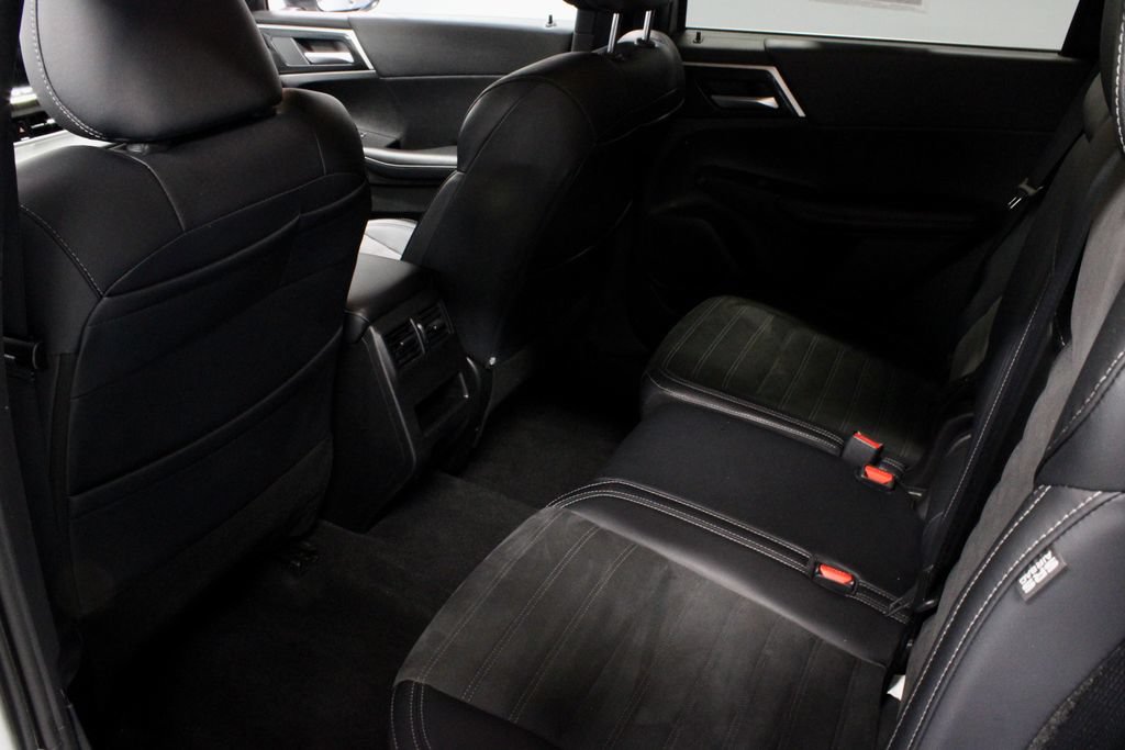 Used 2024 Mitsubishi Outlander SE AWD/4WD image 20