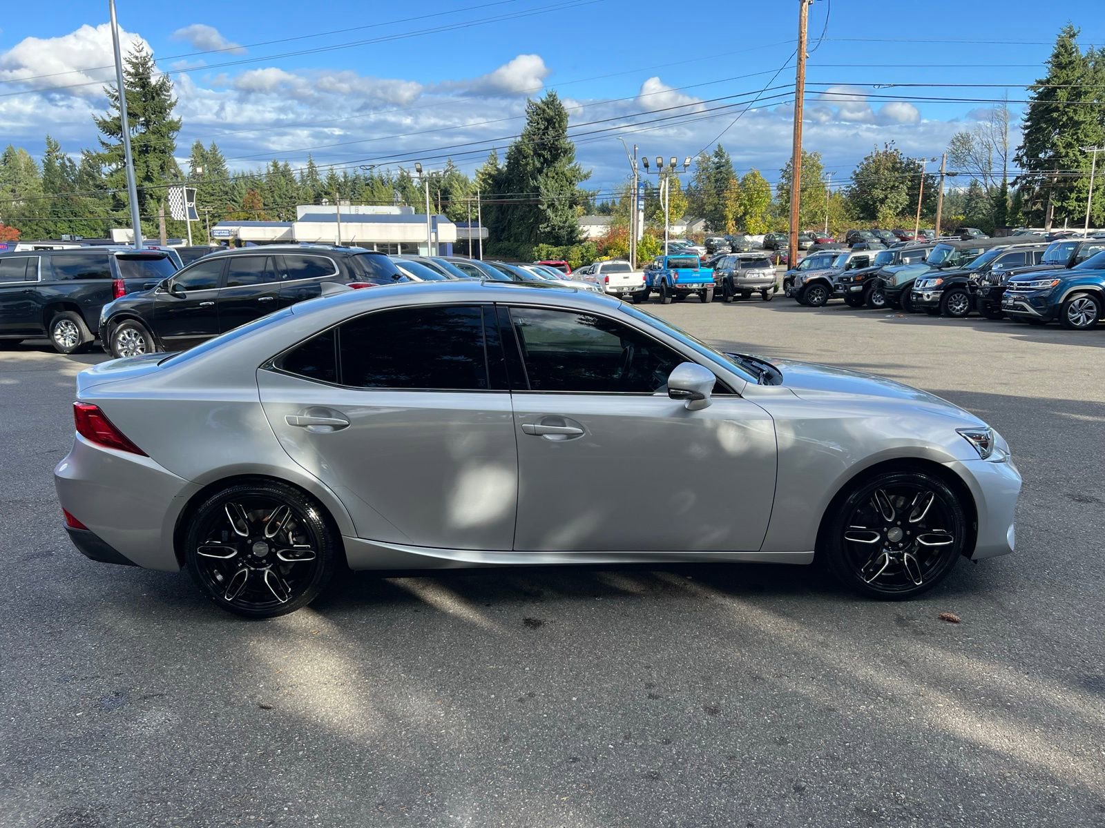 Used 2017 Lexus IS 200t F Sport image 6