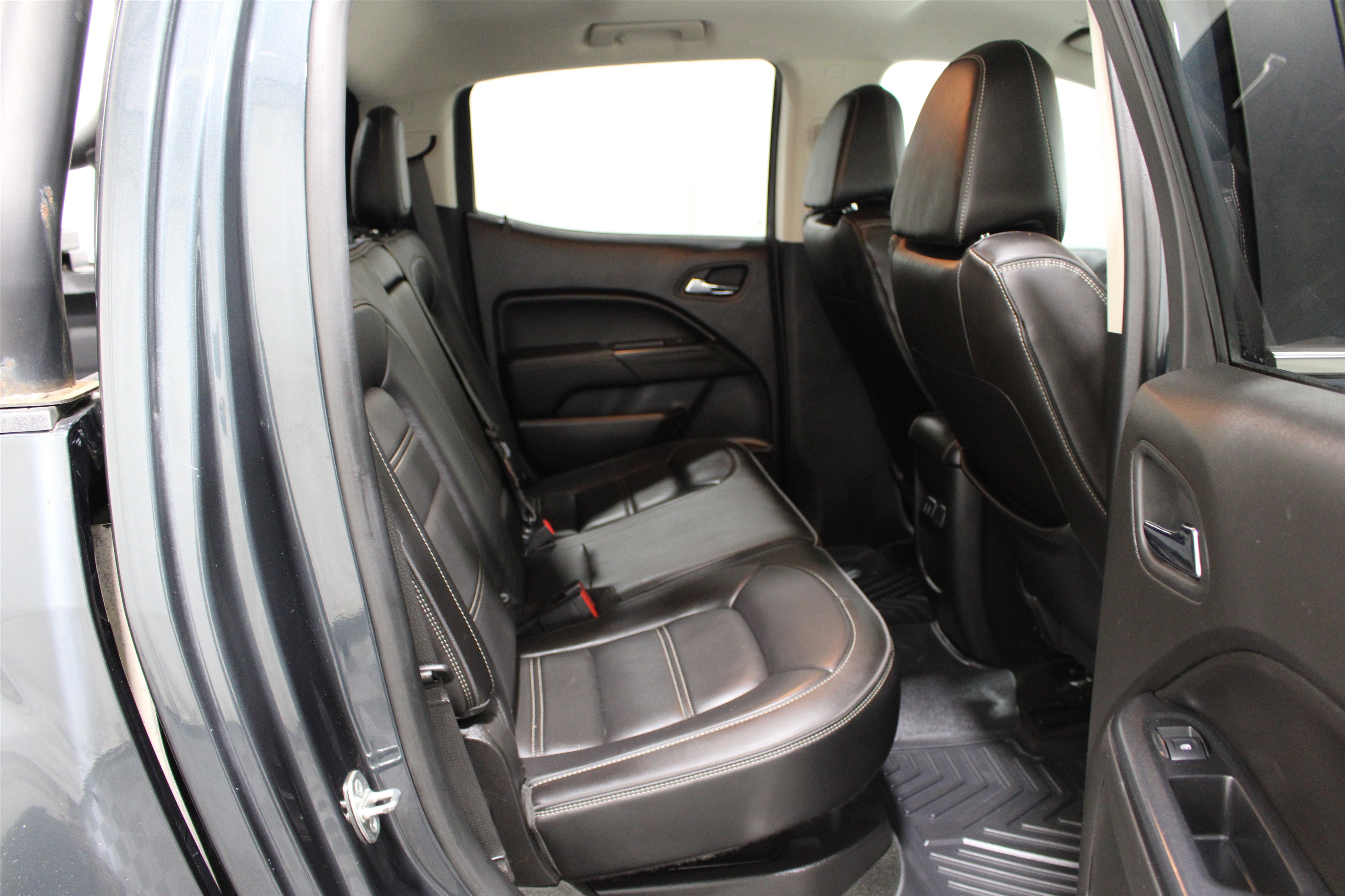 Used 2017 GMC Canyon Denali AWD/4WD image 27