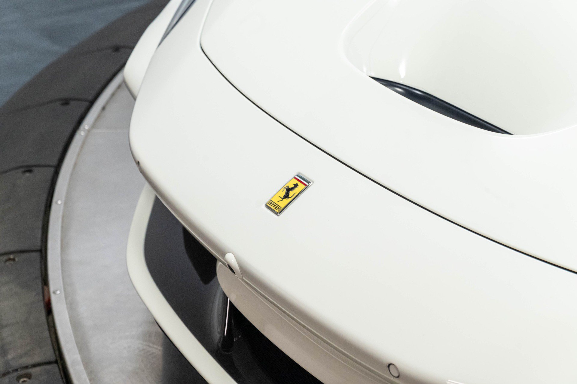Used 2021 Ferrari F8 Tributo RWD image 68