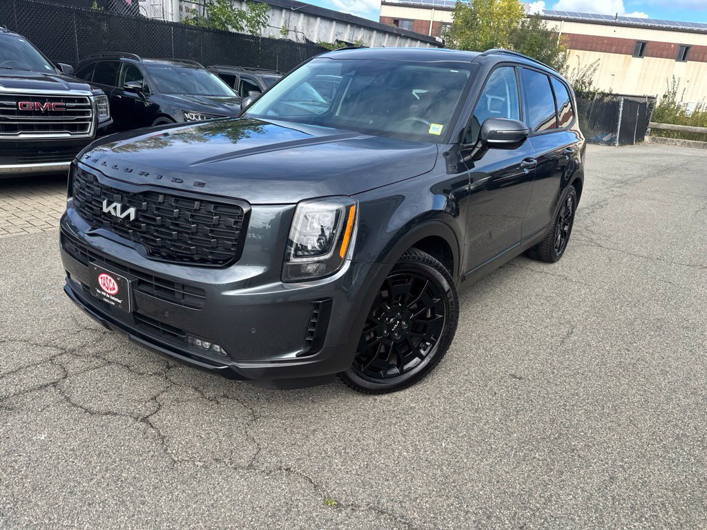 Used 2022 Kia Telluride SX w/ Nightfall Edition Package