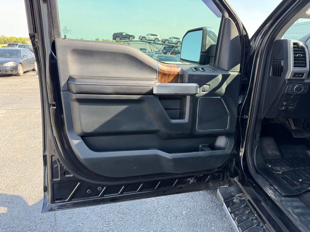 Used 2019 Ford F150 Lariat w/ Equipment Group 502A Luxury image 15