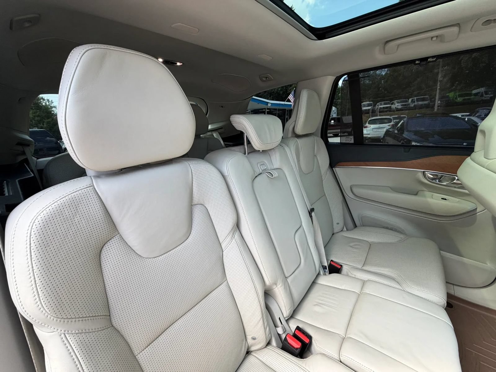 Used 2016 Volvo XC90 T6 Inscription w/ Vision Package AWD/4WD image 30