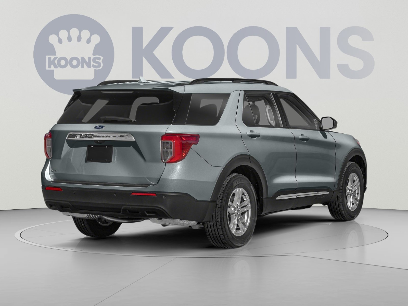 Used 2023 Ford Explorer XLT w/ Equipment Group 202A AWD/4WD image 2
