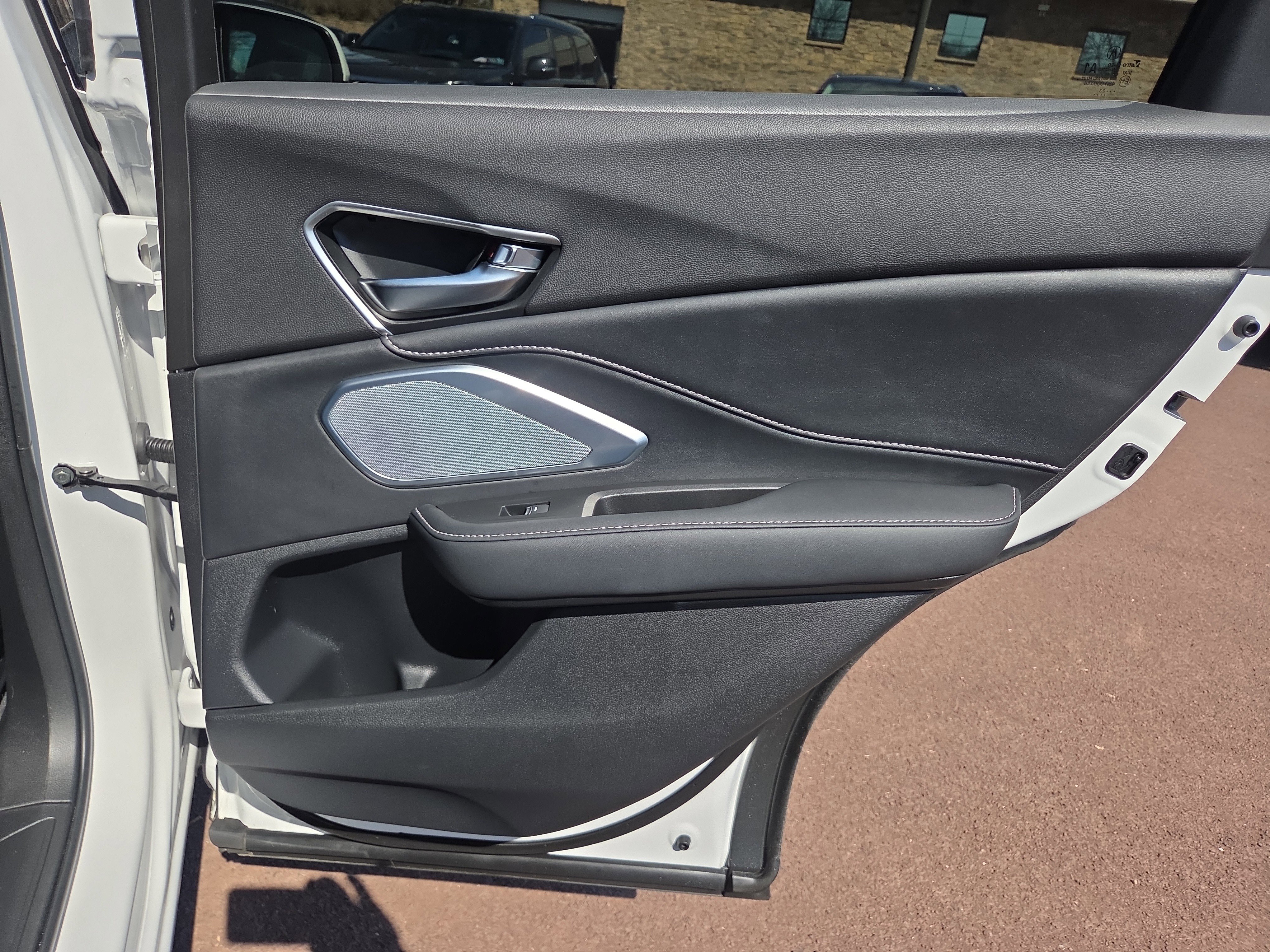 Used 2023 Acura RDX AWD w/ Advance Package image 19