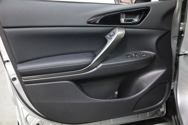 New 2026 Mitsubishi Eclipse Cross Black Edition image 17