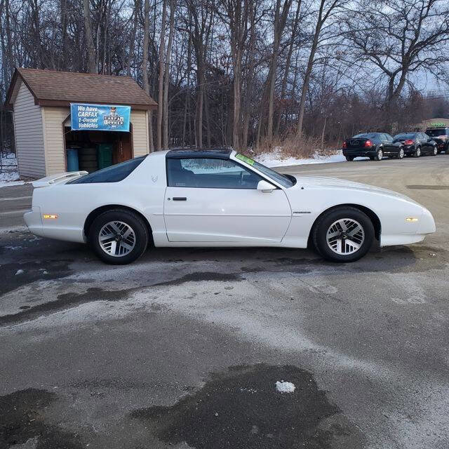 Used 1991 Pontiac Firebird Coupe image 7