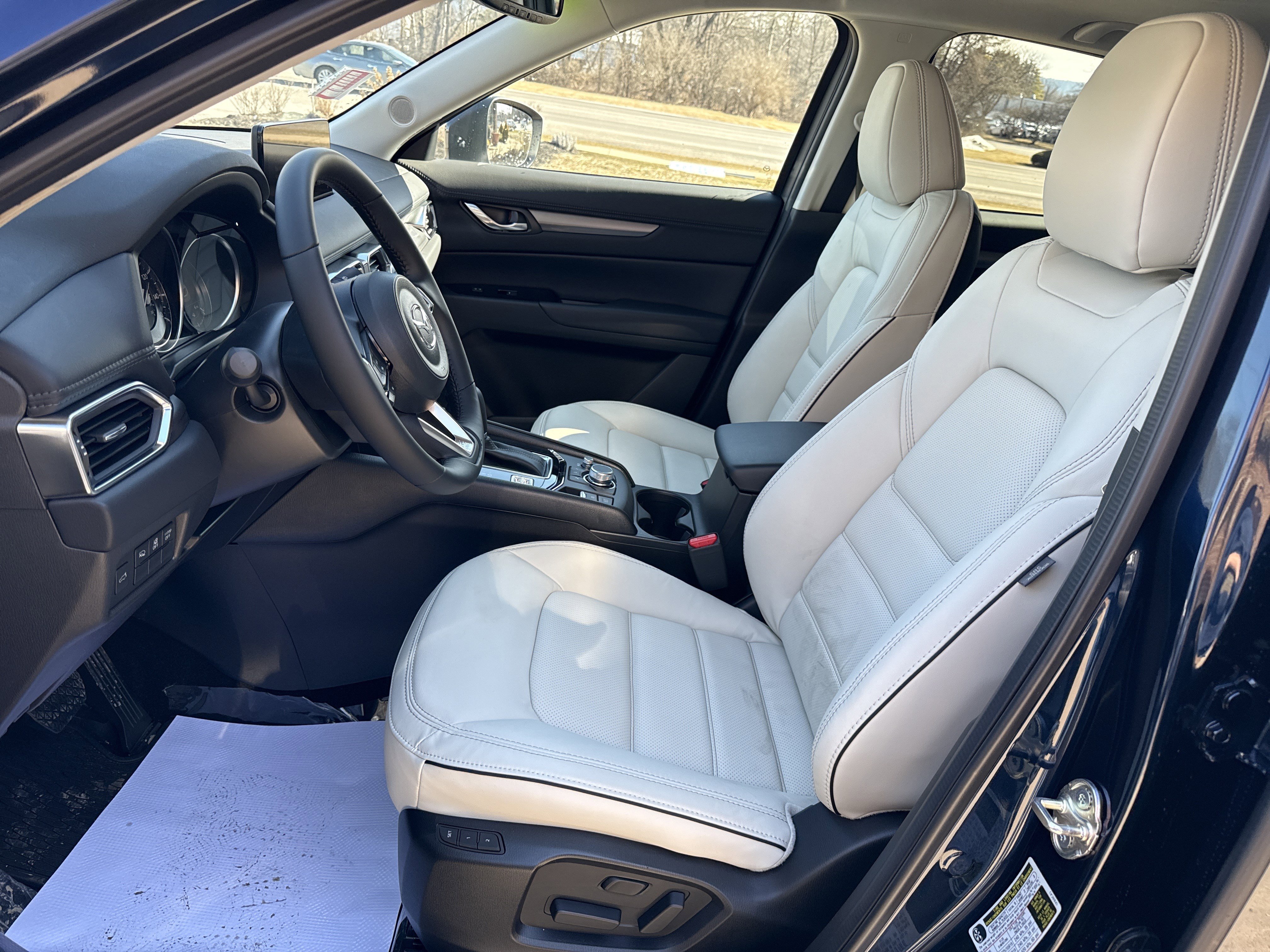 New 2025 MAZDA CX-5 AWD 2.5 S w/ Preferred Package image 12