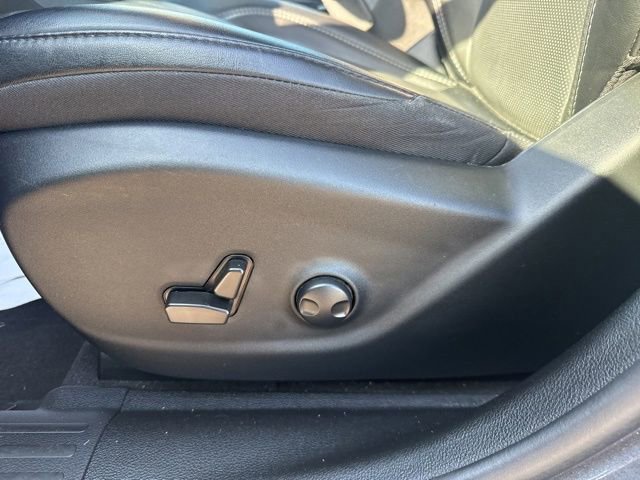 Used 2023 Jeep Cherokee Altitude Lux AWD/4WD image 13