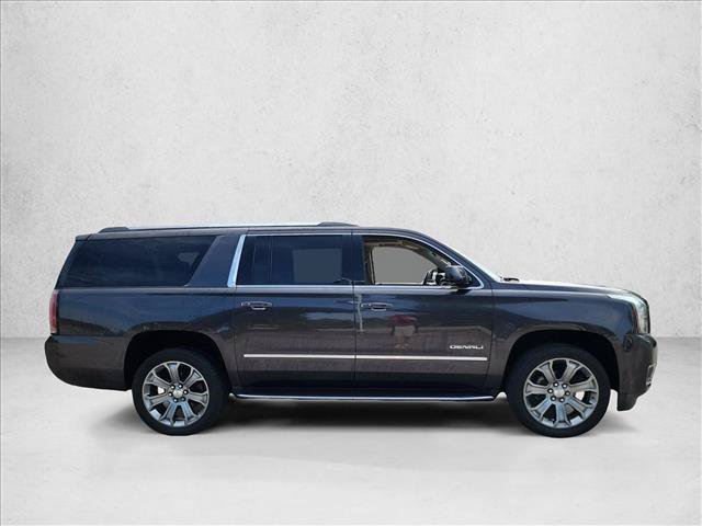 Used 2018 GMC Yukon XL Denali w/ Open Road Package RWD image 4