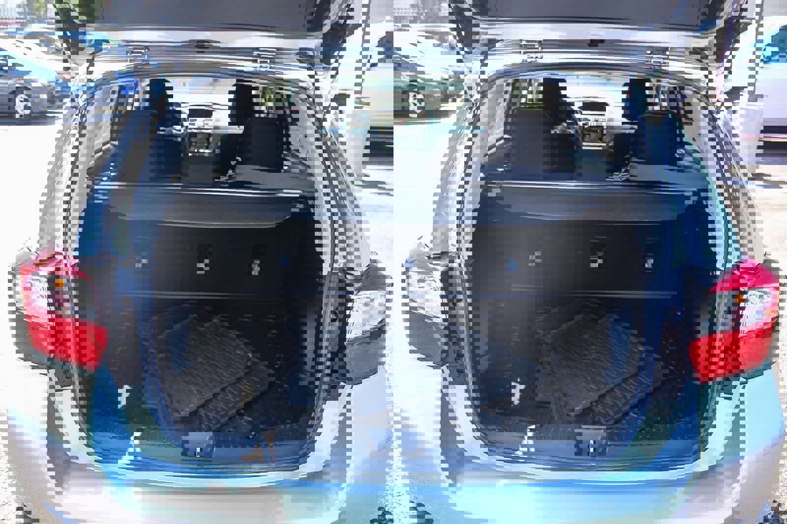 Used 2017 Subaru Crosstrek 2.0i Premium image 37