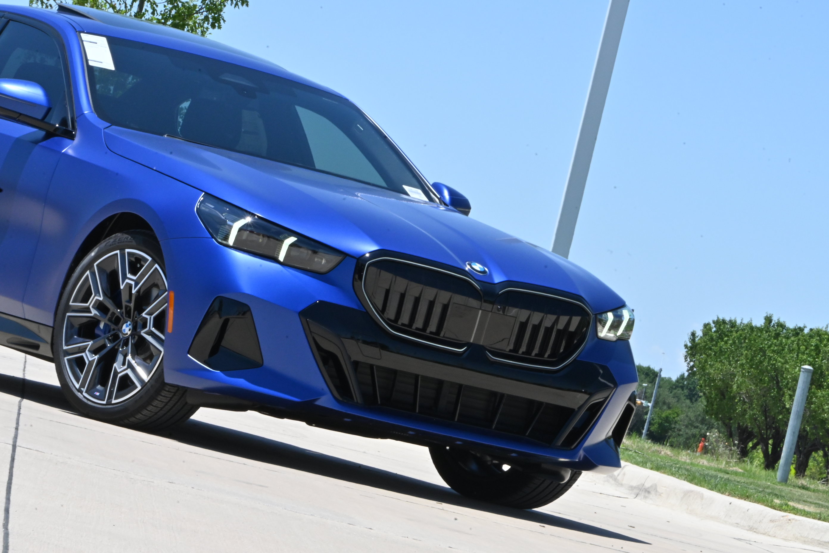 New 2026 BMW 530i w/ M Sport Package RWD image 33