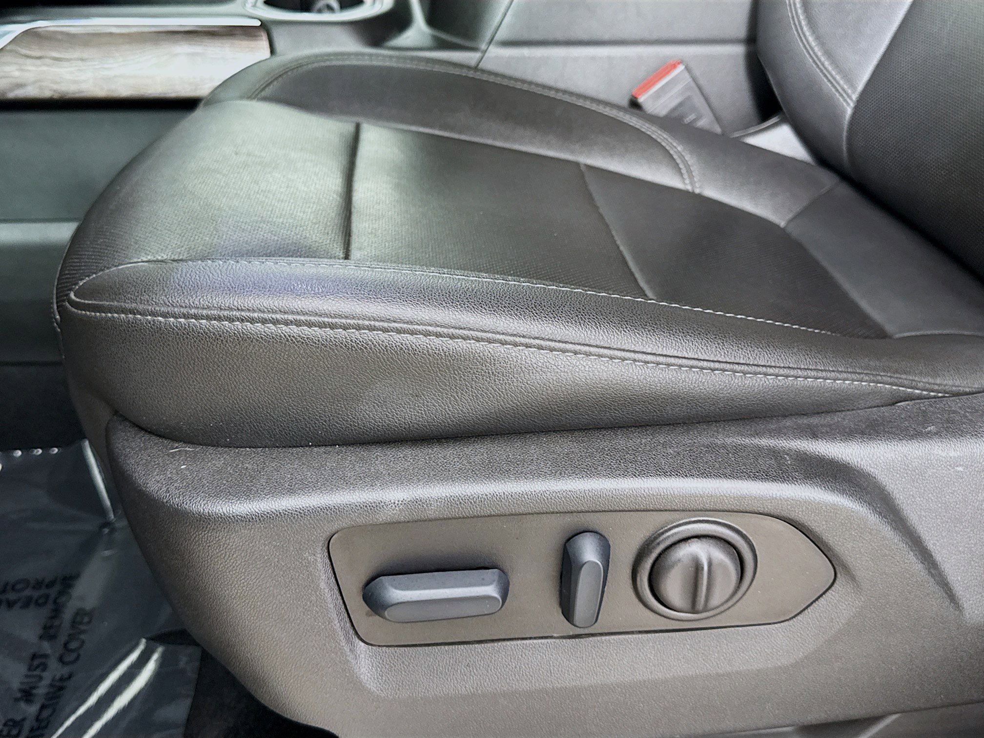 Used 2023 Chevrolet Silverado 2500 LTZ w/ LTZ Plus Package image 20