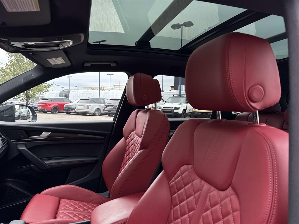 Used 2024 Audi SQ5 Prestige image 19