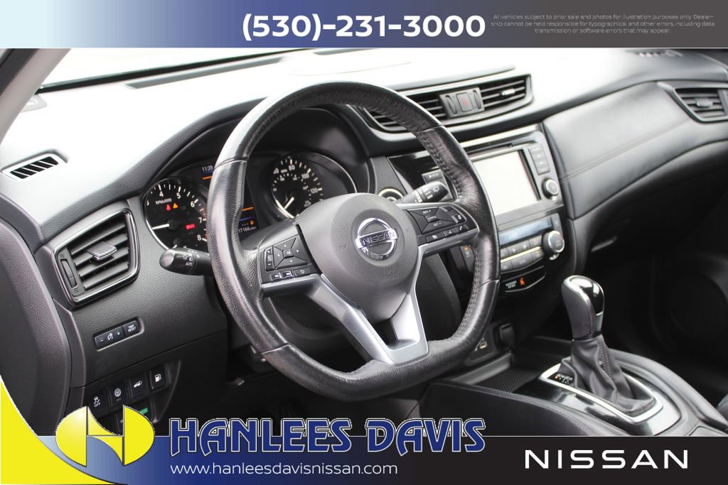 Used 2018 Nissan Rogue SL FWD image 12