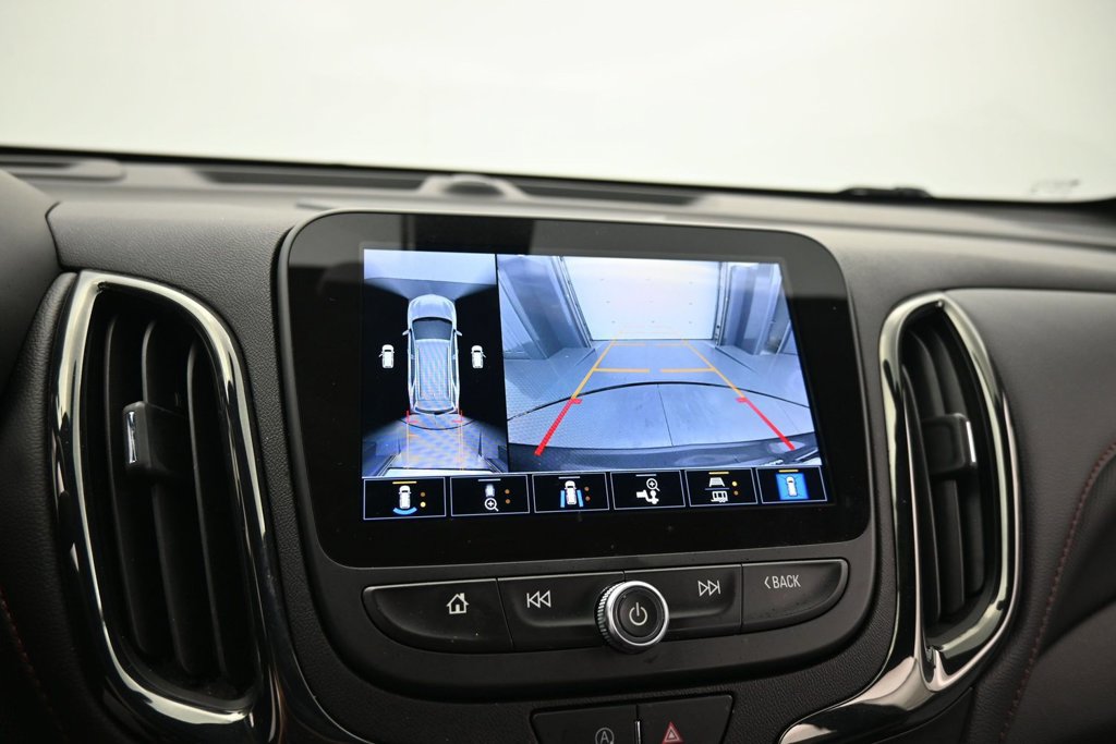 Used 2022 Chevrolet Equinox RS w/ RS Leather Package AWD/4WD image 18