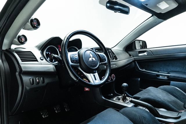 Used 2014 Mitsubishi Lancer Evolution GSR image 24