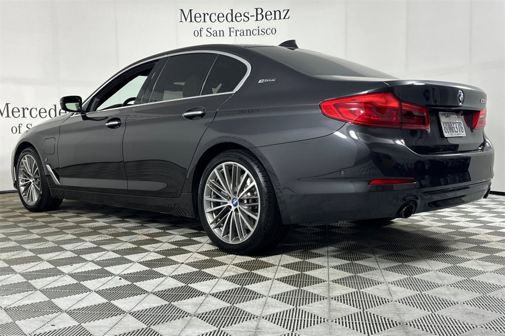 Used 2018 BMW 530e image 6