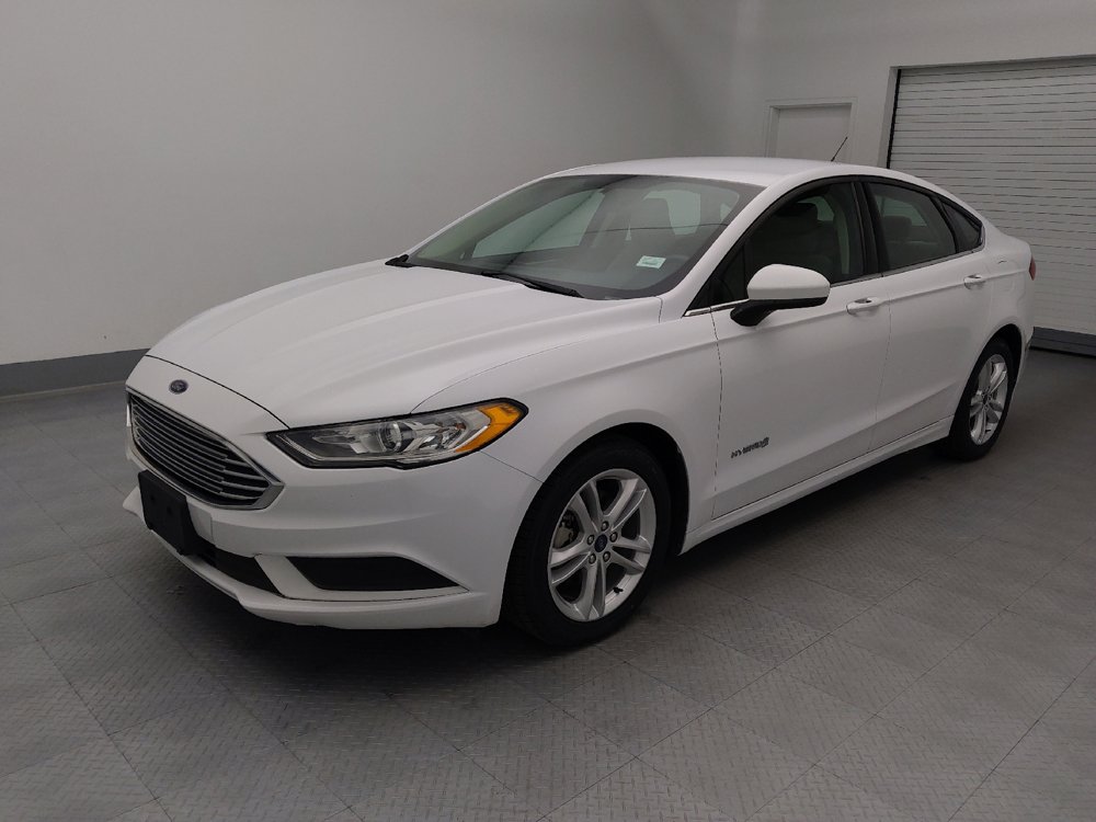 Used 2018 Ford Fusion S FWD image 2