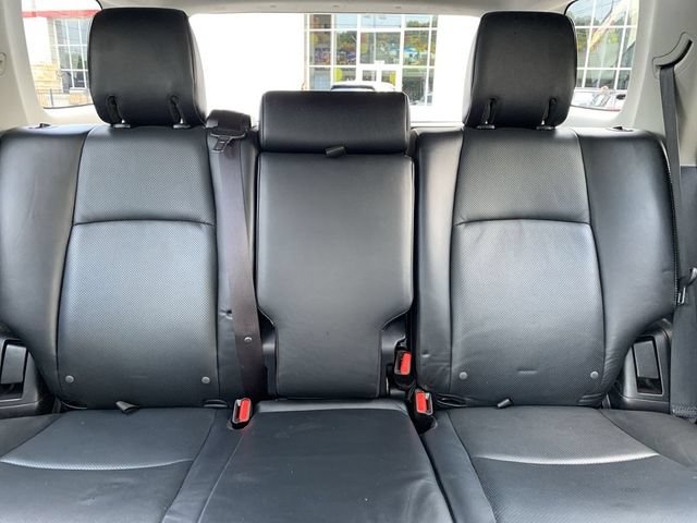 Used 2017 Toyota 4Runner Limited AWD/4WD image 30