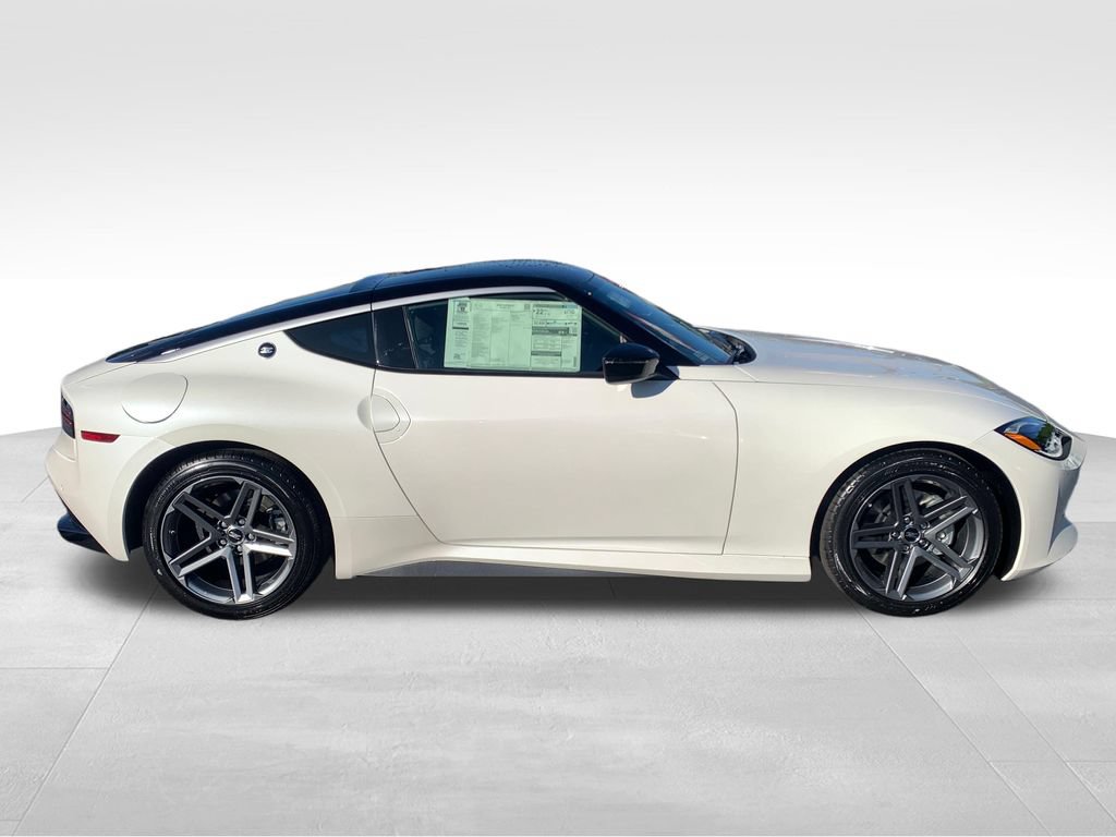 Used 2026 Nissan Z Sport w/ Floor Mat Package RWD image 6
