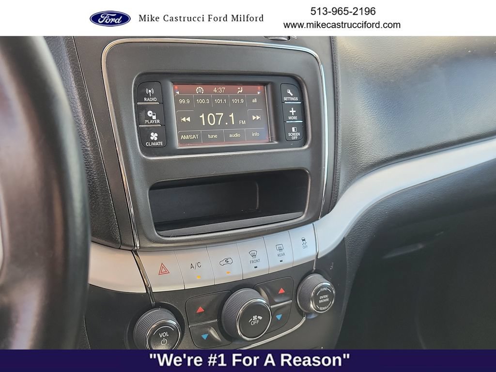 Used 2018 Dodge Journey SE w/ Connectivity Group FWD image 14