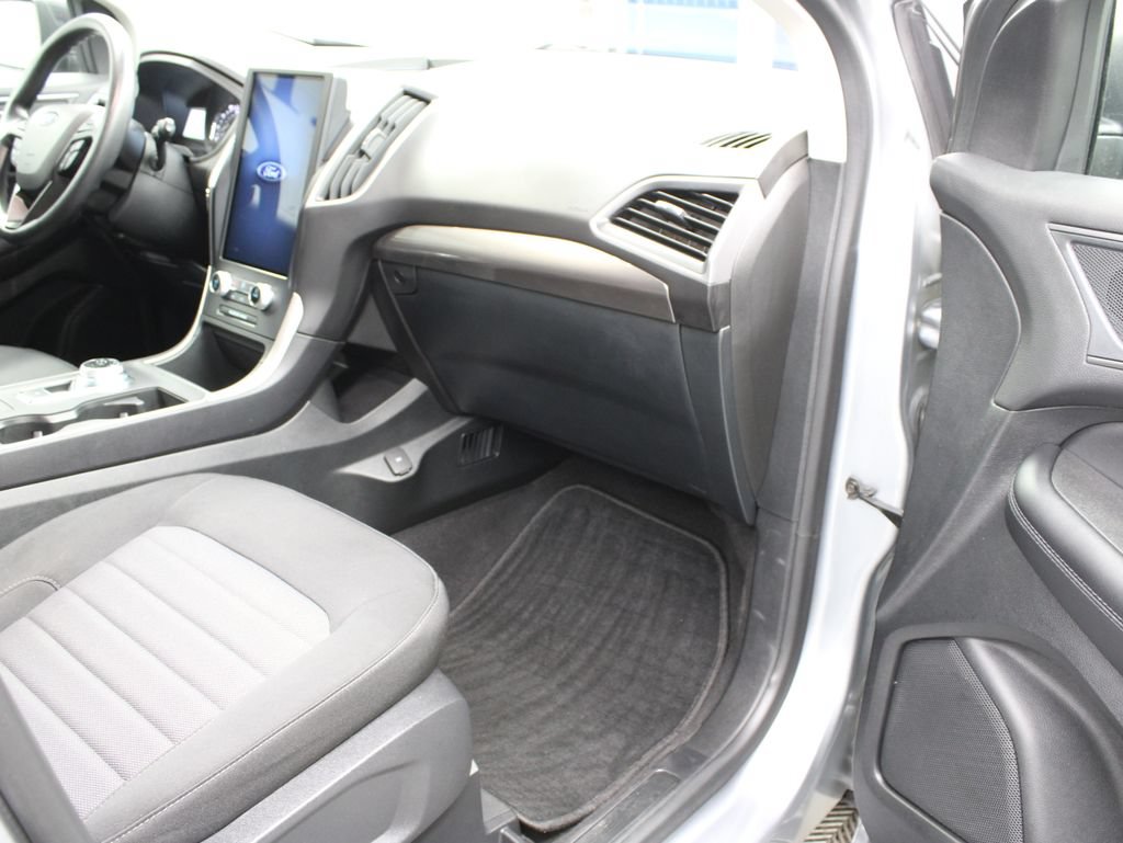 Used 2024 Ford Edge SE AWD/4WD image 32