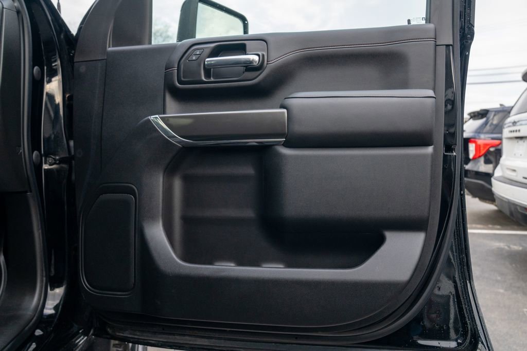 Used 2022 GMC Sierra 2500 AT4 w/ Gooseneck/5TH Wheel Package image 10