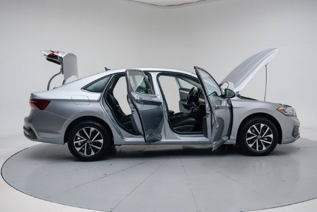 Used 2022 Volkswagen Jetta S FWD image 14