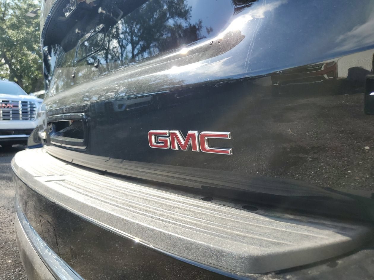 New 2026 GMC Yukon XL Denali w/ Denali Reserve Package AWD/4WD image 7