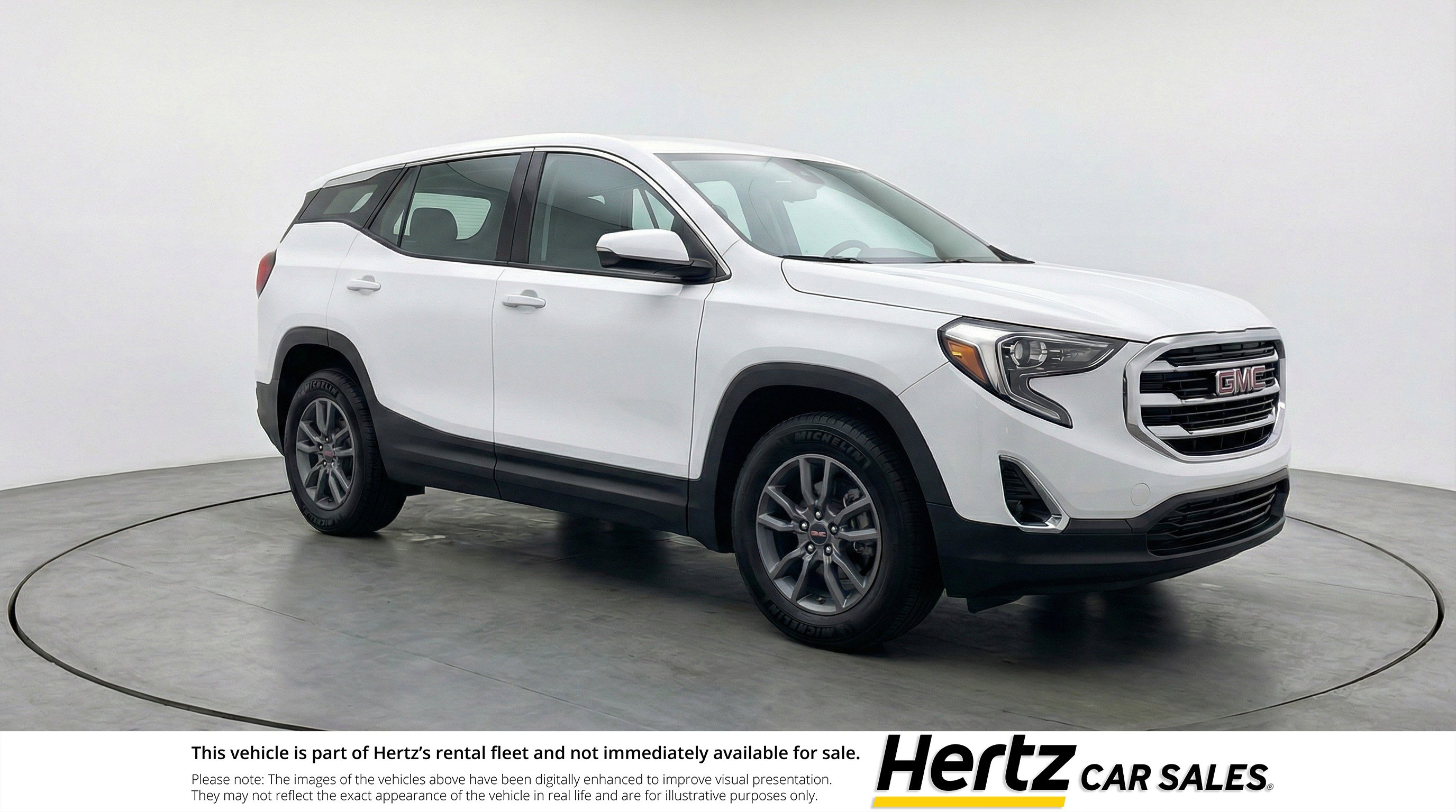 Used 2024 GMC Terrain SLT image 1