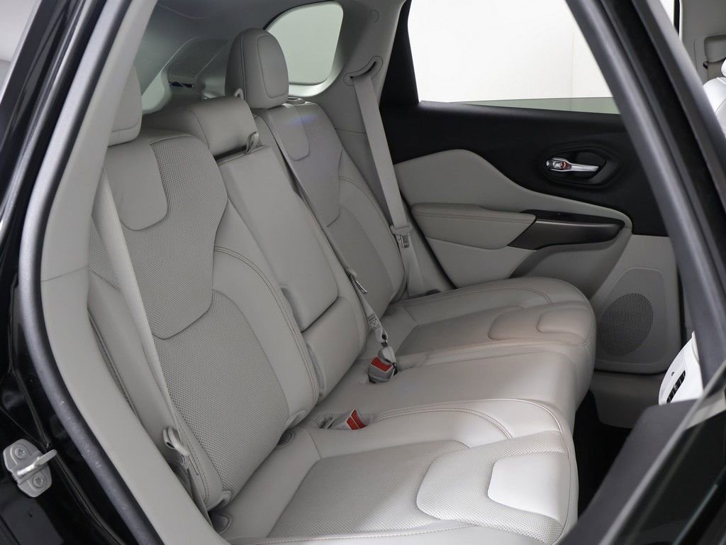 Used 2021 Jeep Cherokee Latitude Lux AWD/4WD image 26