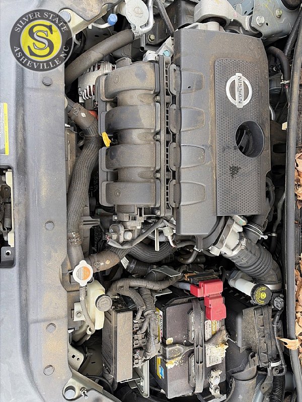 Used 2014 Nissan Sentra S image 29