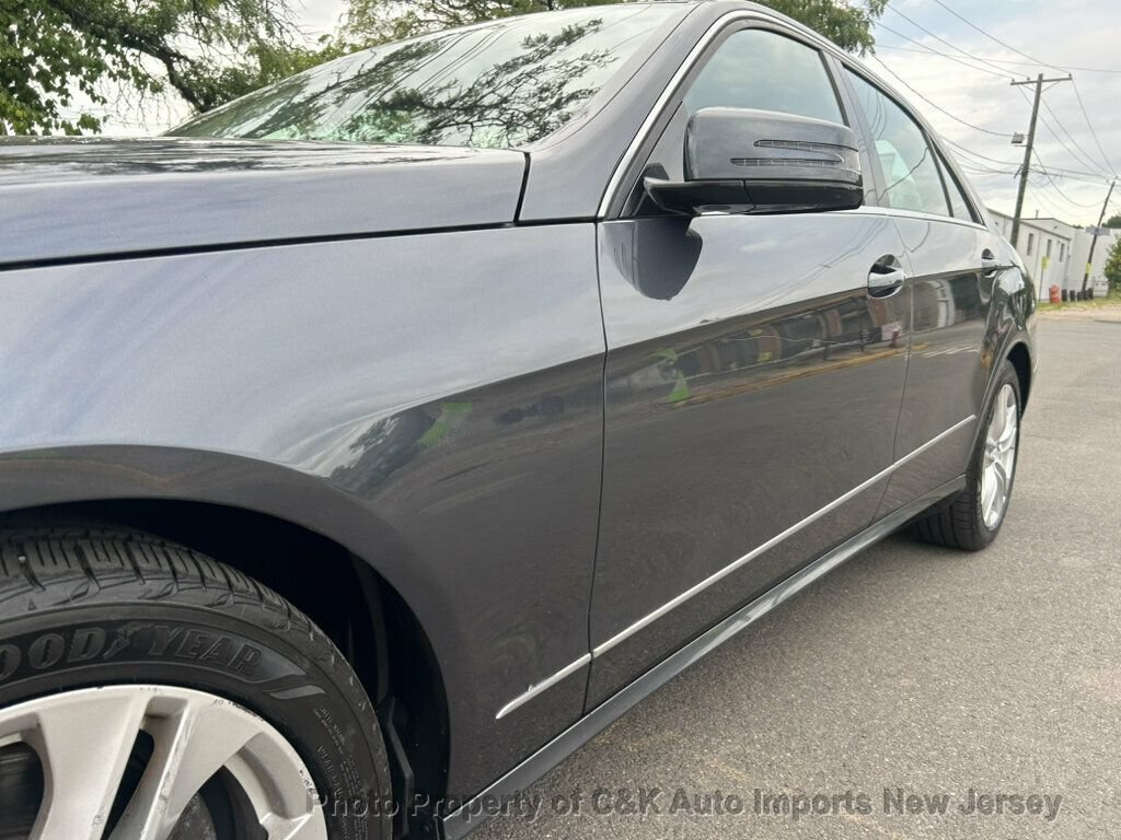 Used 2010 Mercedes-Benz E 350 4MATIC Sedan image 13