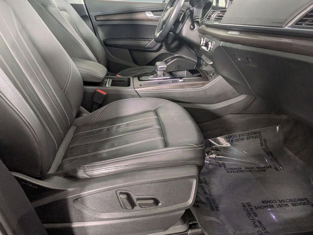 Used 2021 Audi Q5 e Premium Plus image 33