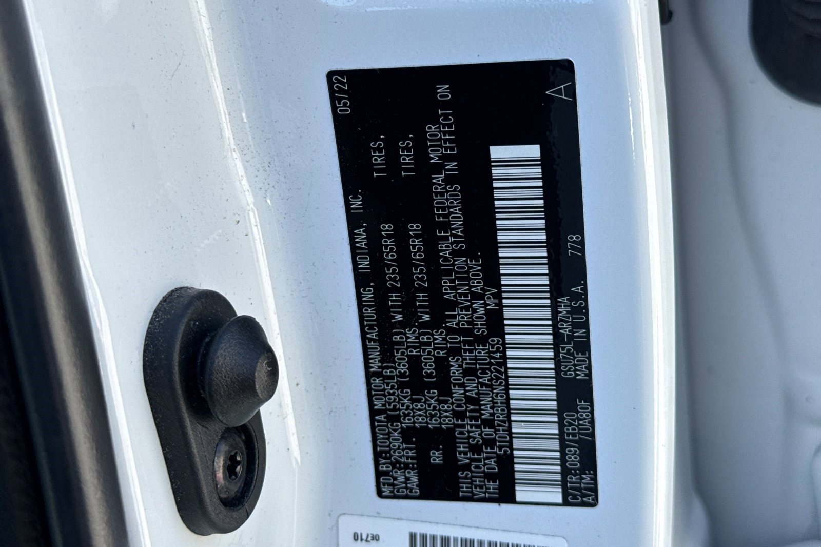 Used 2022 Toyota Highlander XLE image 25