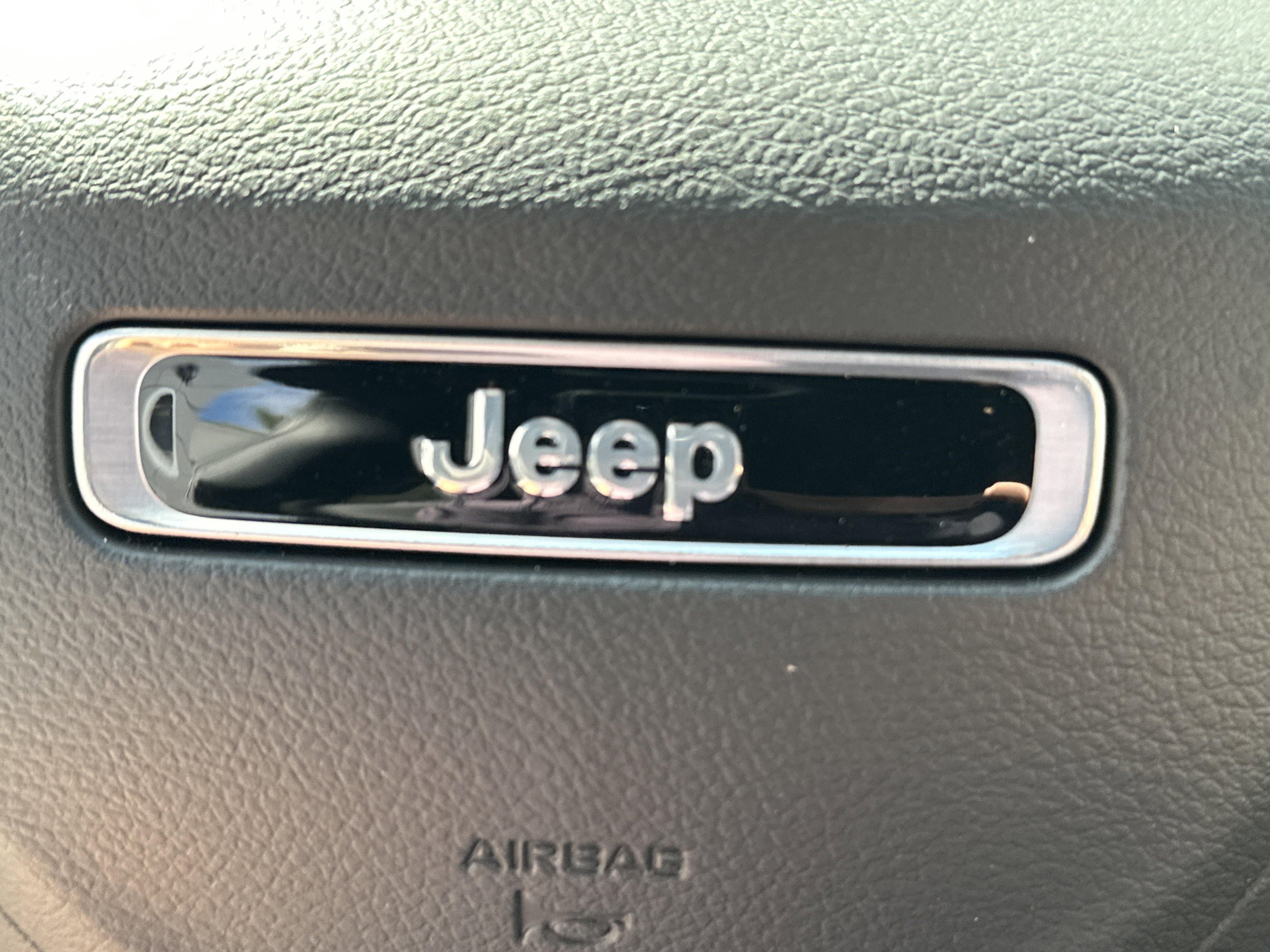 New 2026 Jeep Compass Latitude image 25